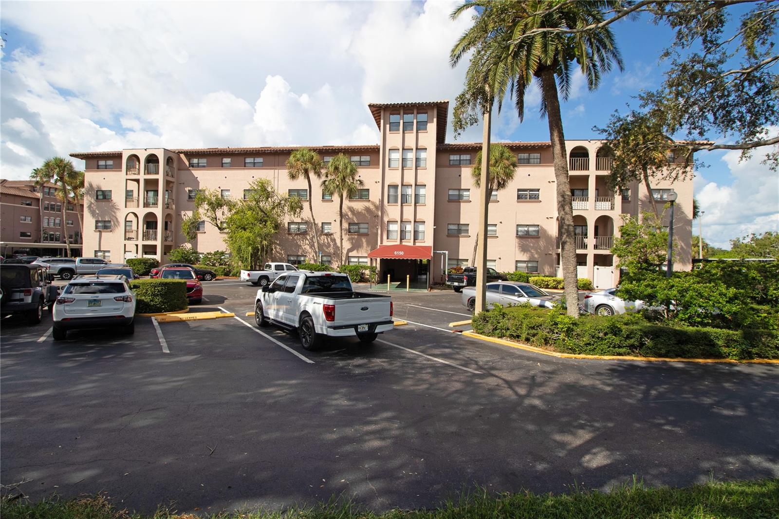 GOLFVIEW II CONDO - Residential Lease