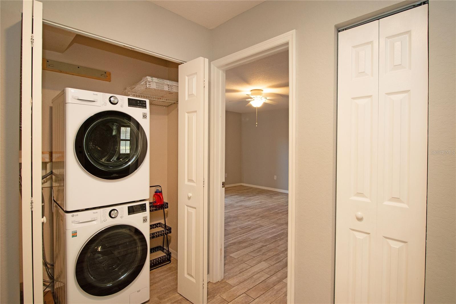 GOLFVIEW II CONDO - Residential Lease
