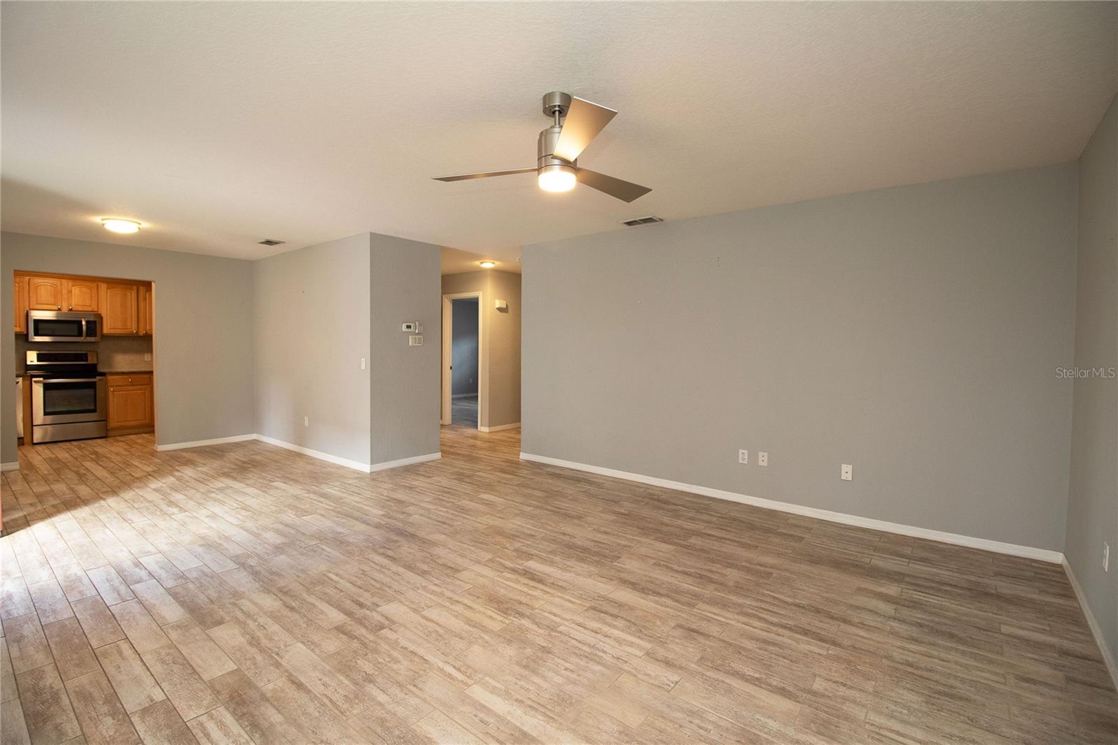 GOLFVIEW II CONDO - Residential Lease