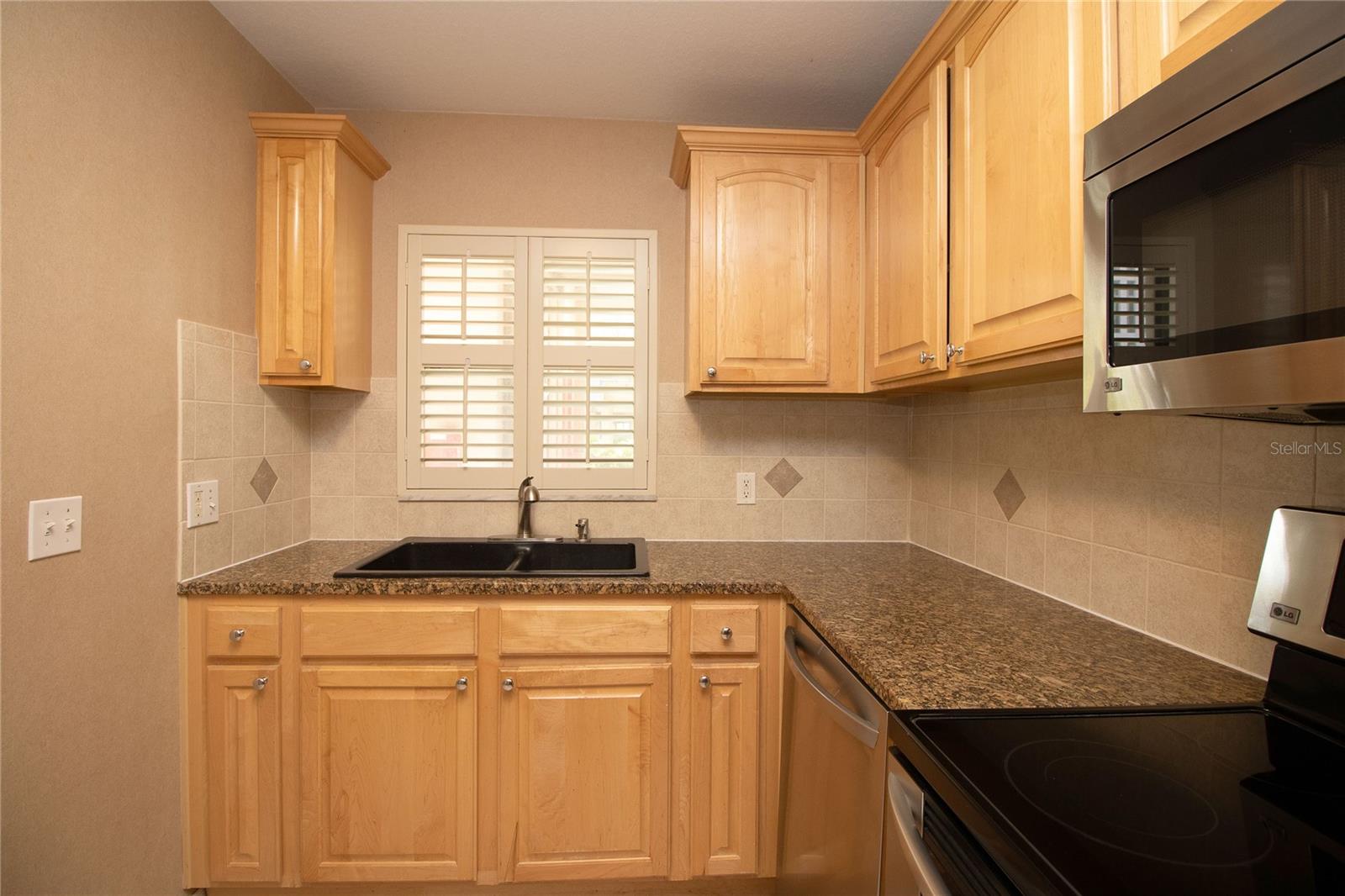 GOLFVIEW II CONDO - Residential Lease