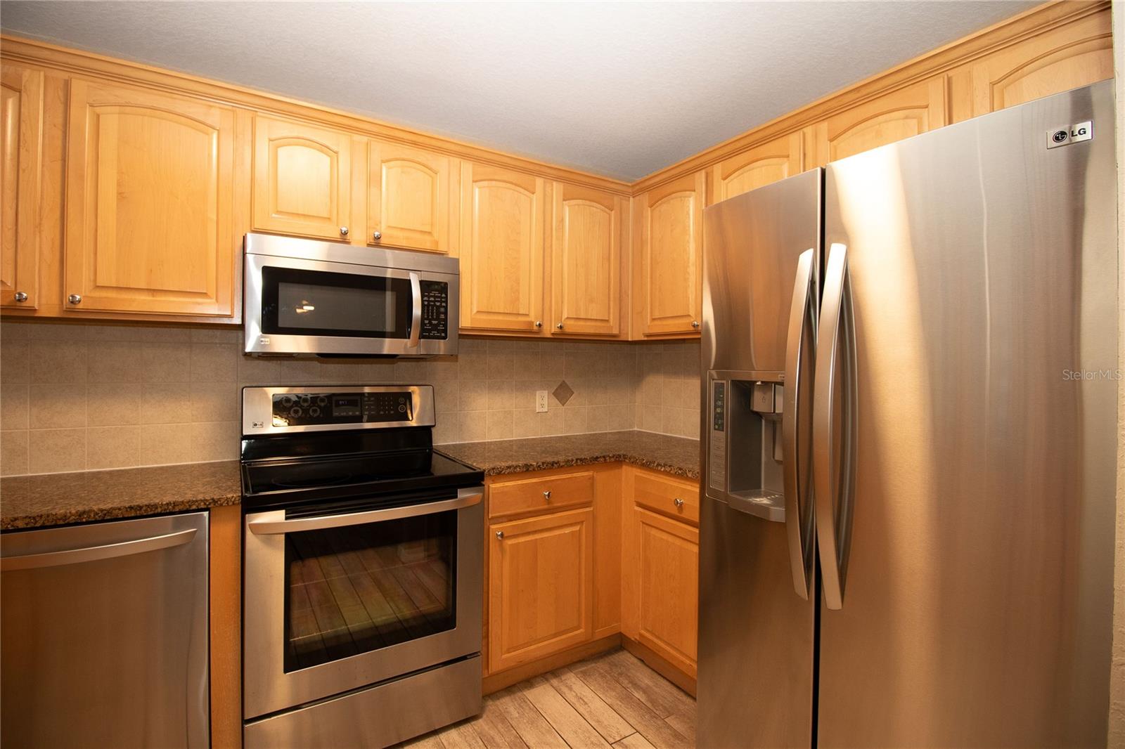 GOLFVIEW II CONDO - Residential Lease