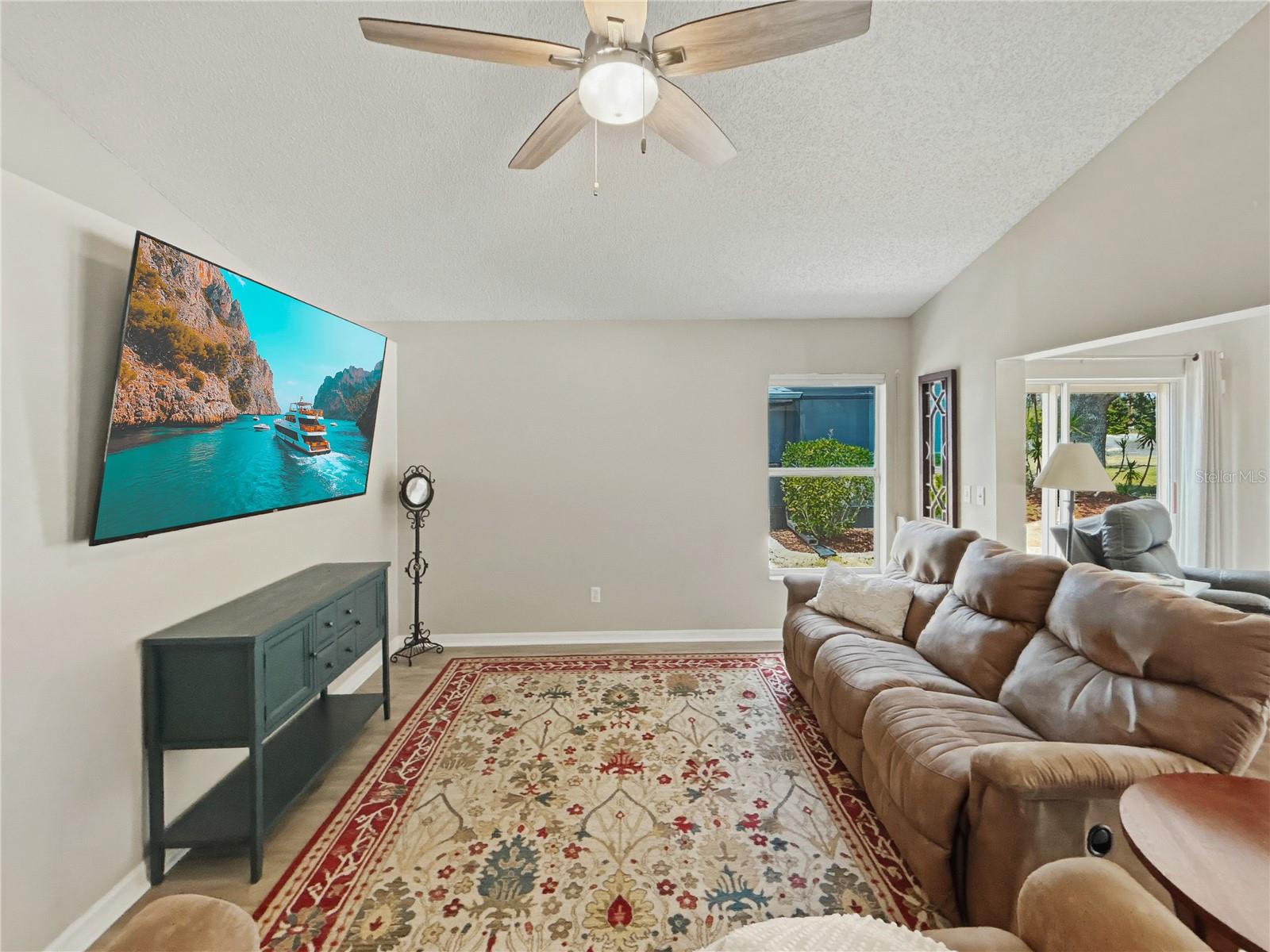 SUN CITY CENTER UNIT 162 PH - Residential