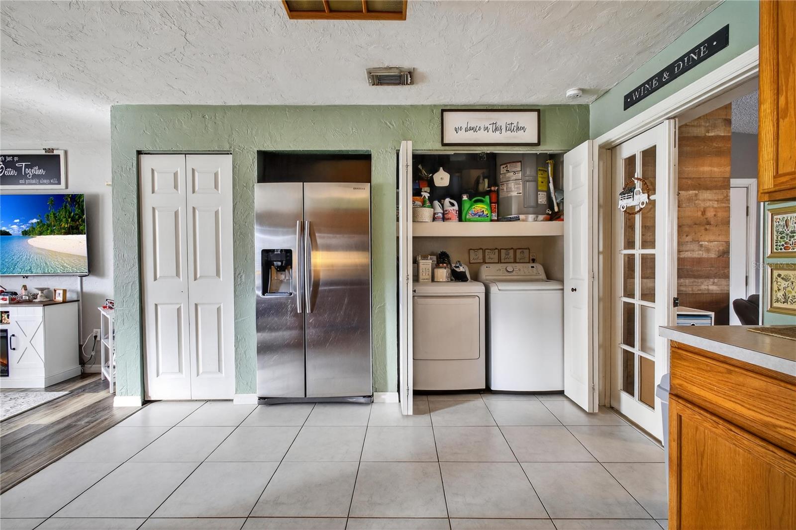 WEST HIGHLANDS - Residential