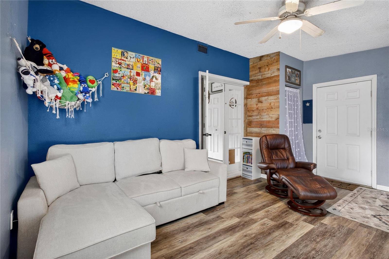 WEST HIGHLANDS - Residential