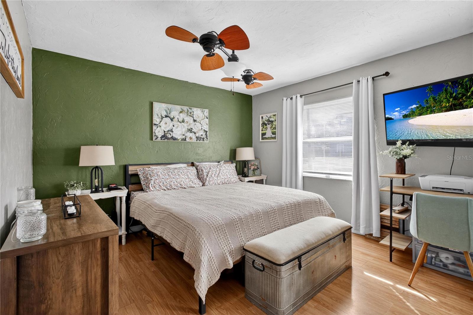 WEST HIGHLANDS - Residential