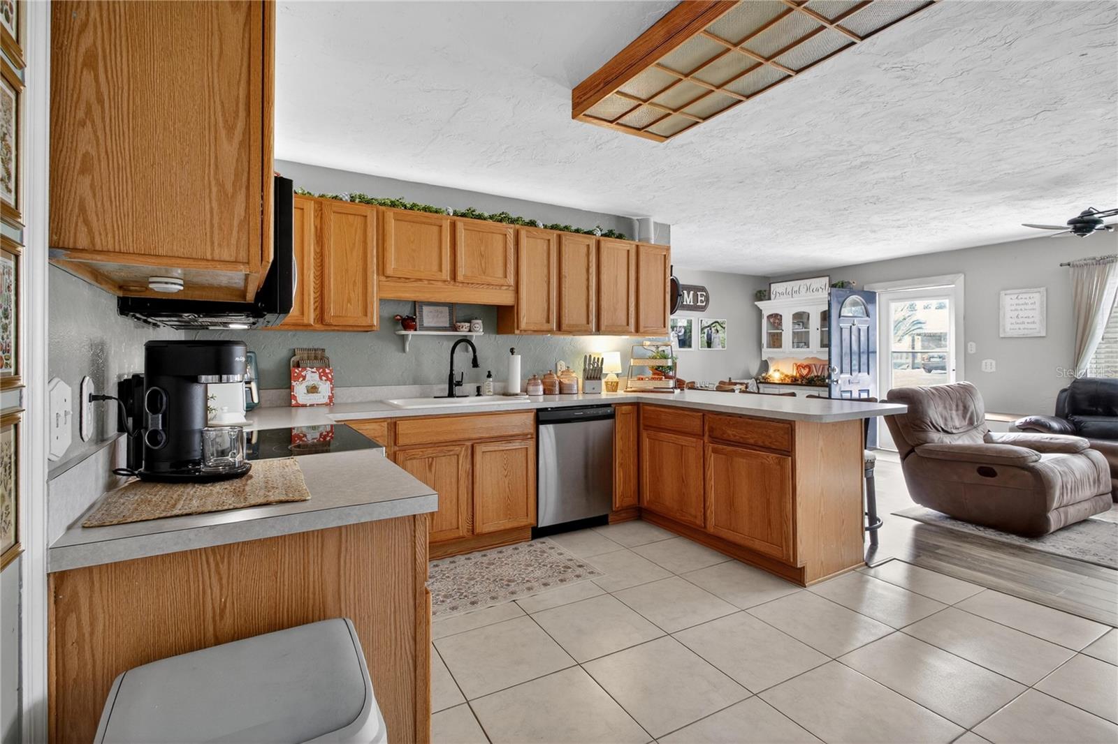 WEST HIGHLANDS - Residential