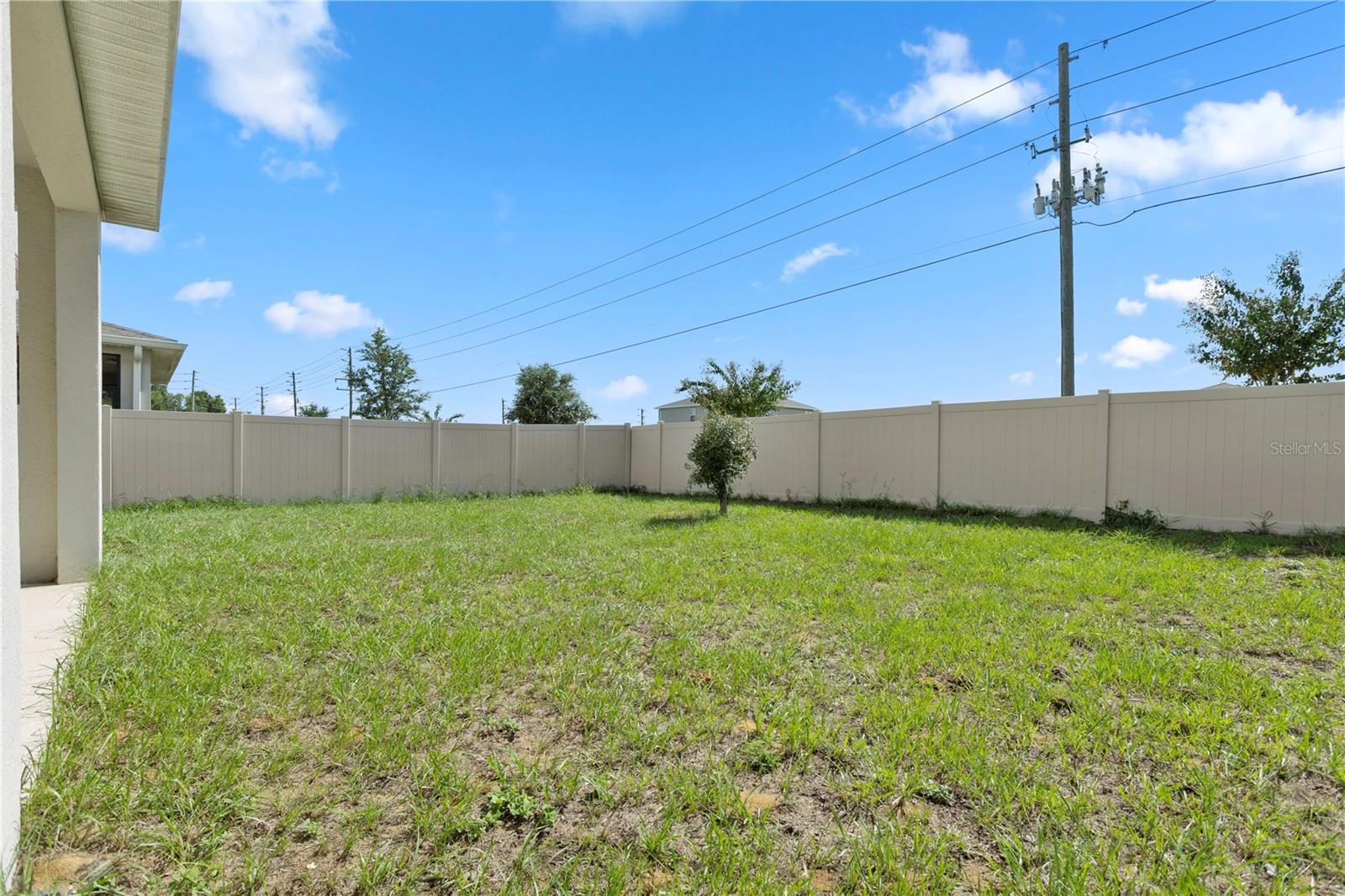 FOREST LAKE PH I - Residential Lease