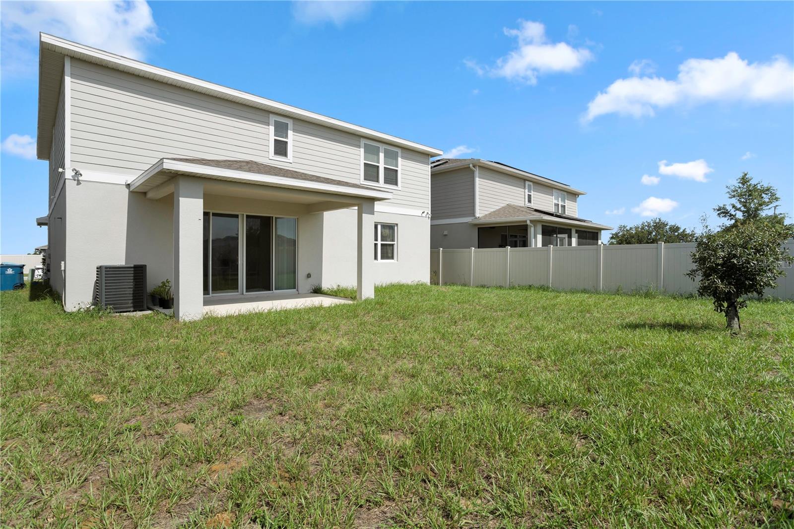 FOREST LAKE PH I - Residential Lease