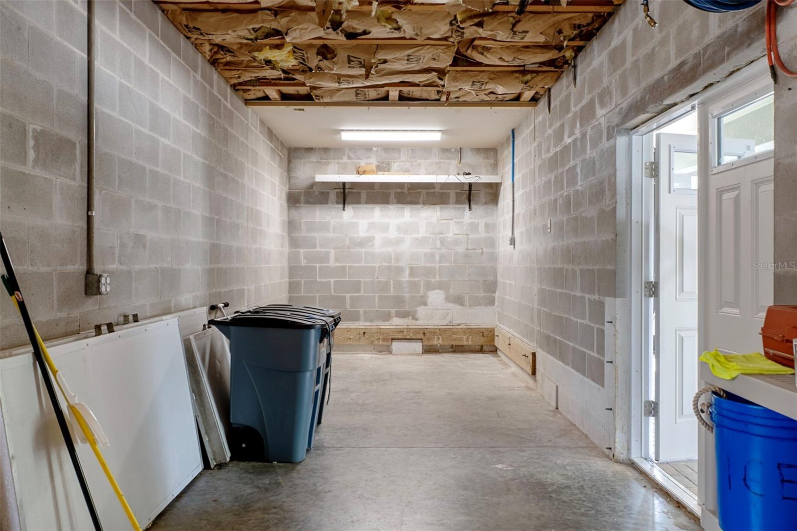 INDIAN WATERS UNIT 02 - Residential