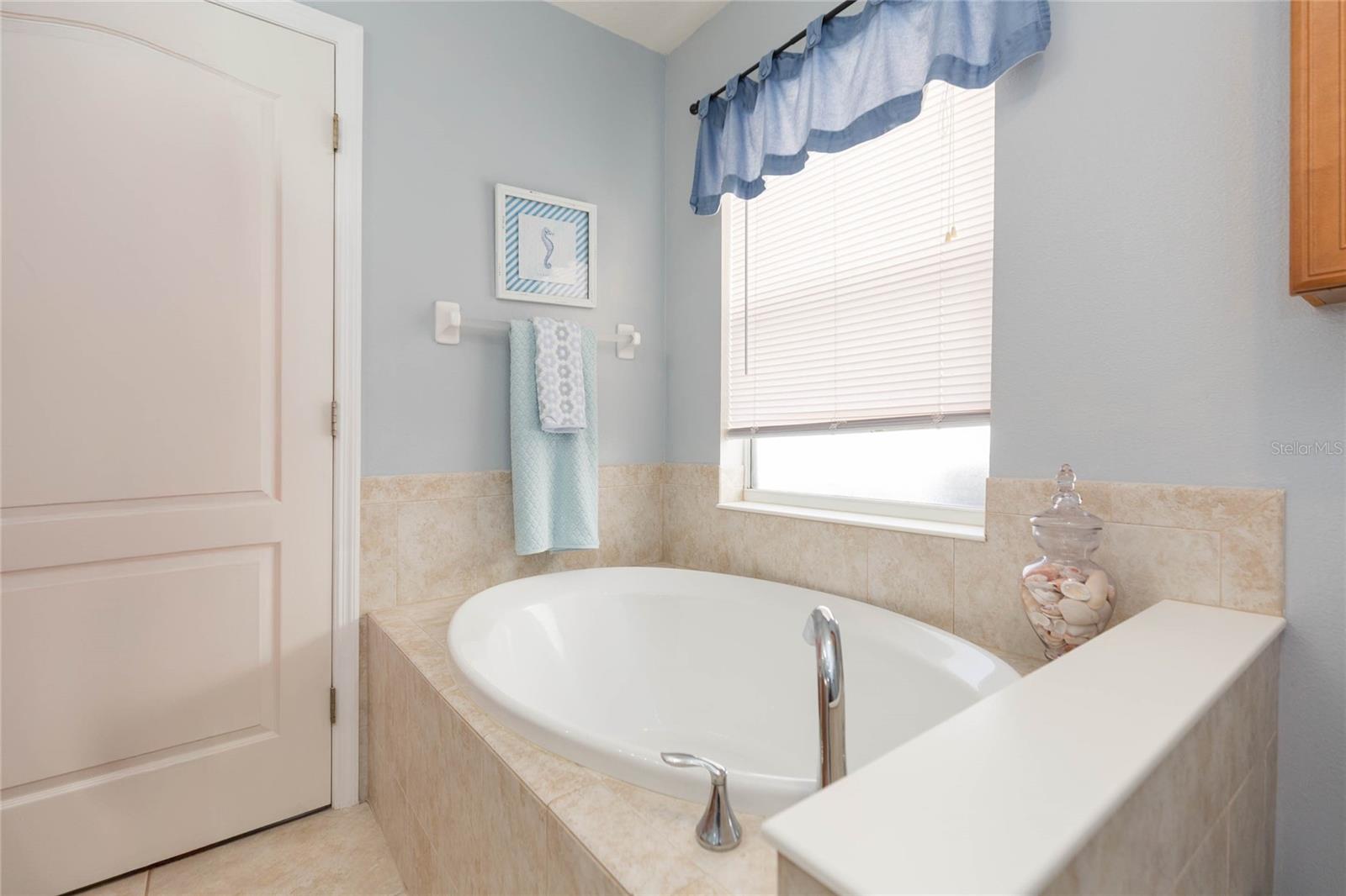 COLLEGE CHASE PH 1 - Residential