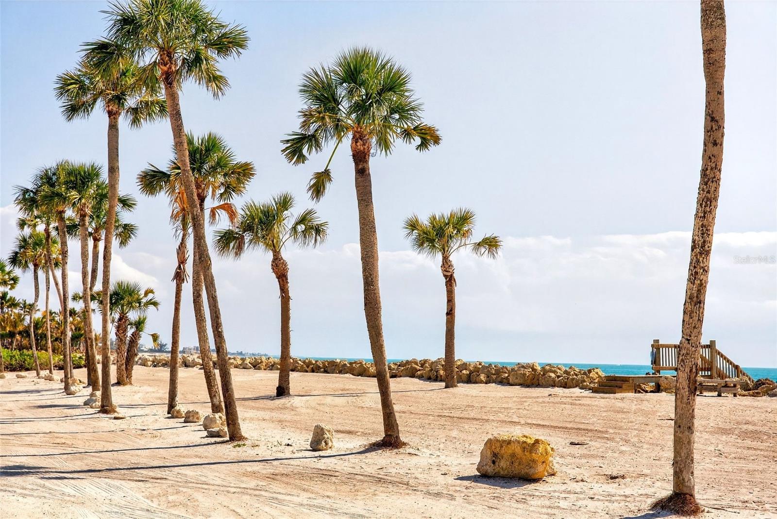 SIESTA PROPERTIES INC - Residential