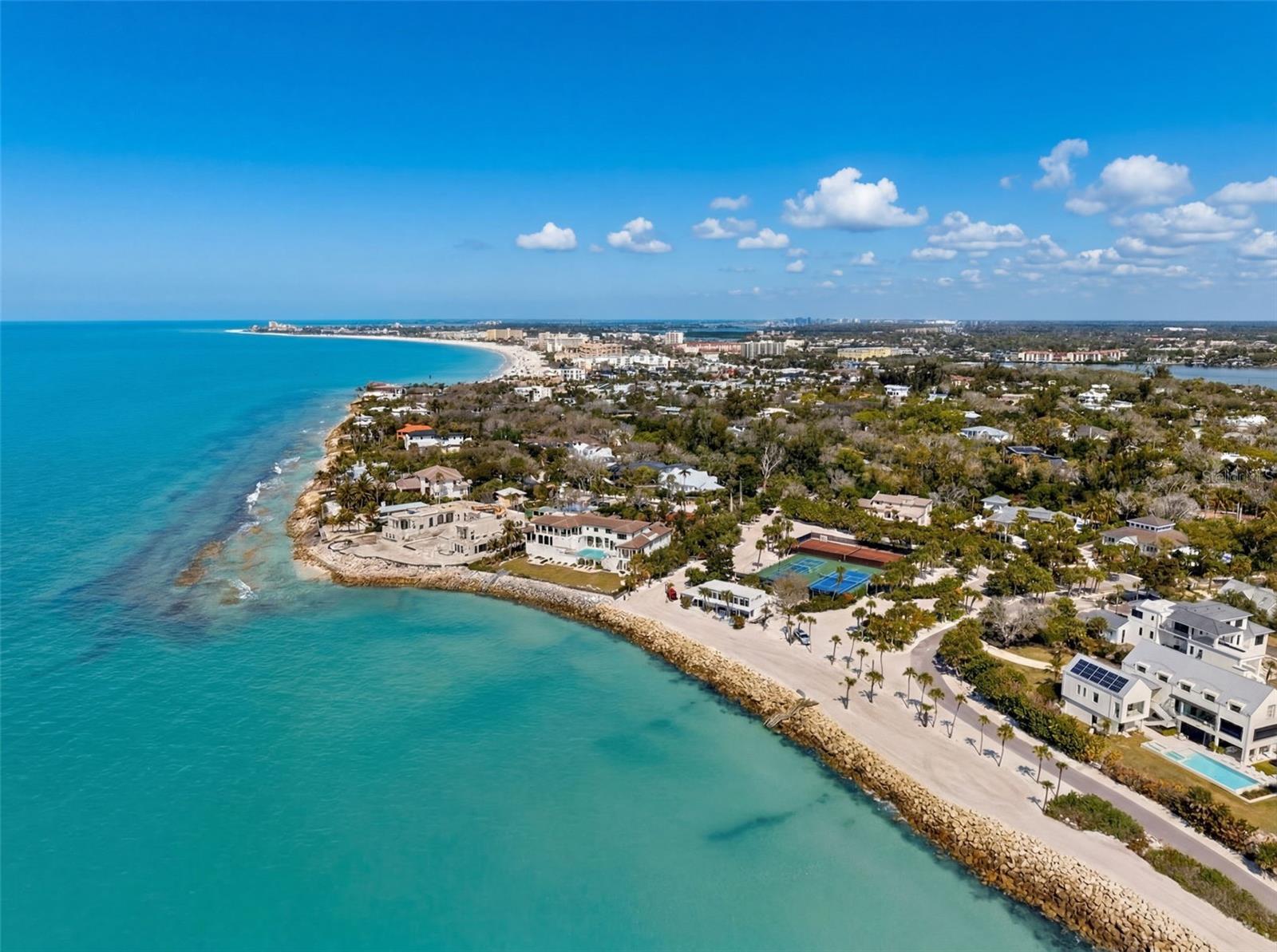 SIESTA PROPERTIES INC - Residential