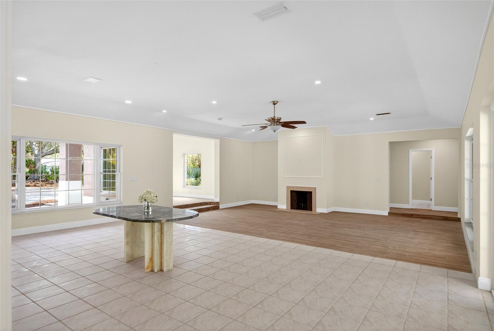 SIESTA PROPERTIES INC - Residential