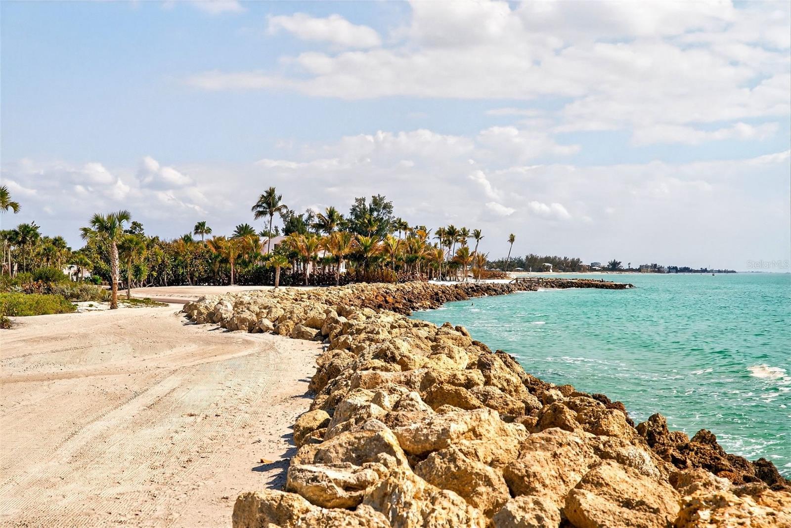 SIESTA PROPERTIES INC - Residential