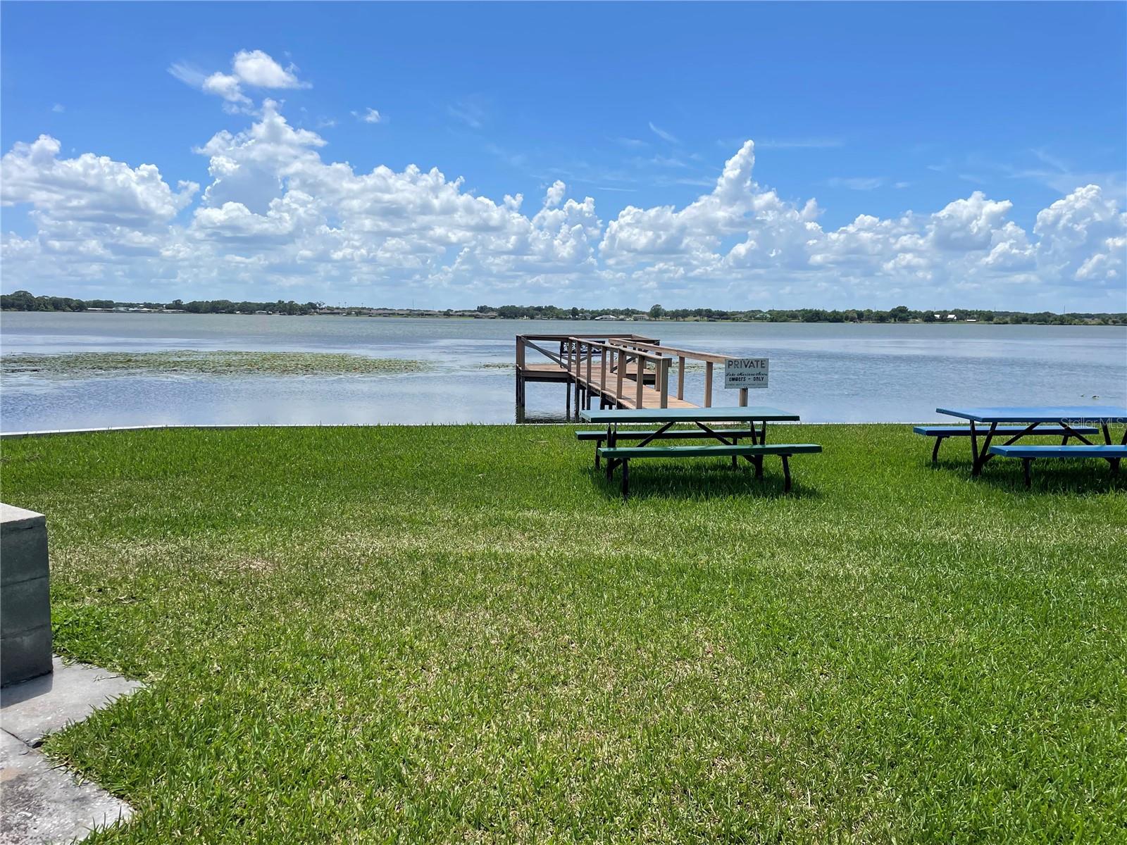 LAKE MARIANA ACRES - Residential