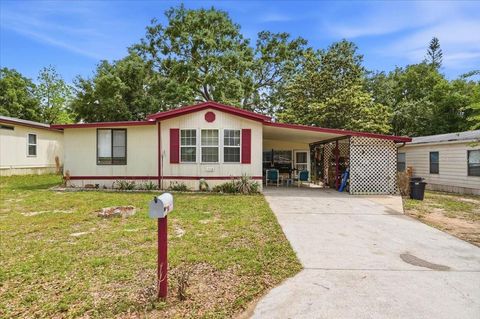 Photo of 1908 Regina Drive, Lake Alfred, FL 33850 (MLS # L4961222)