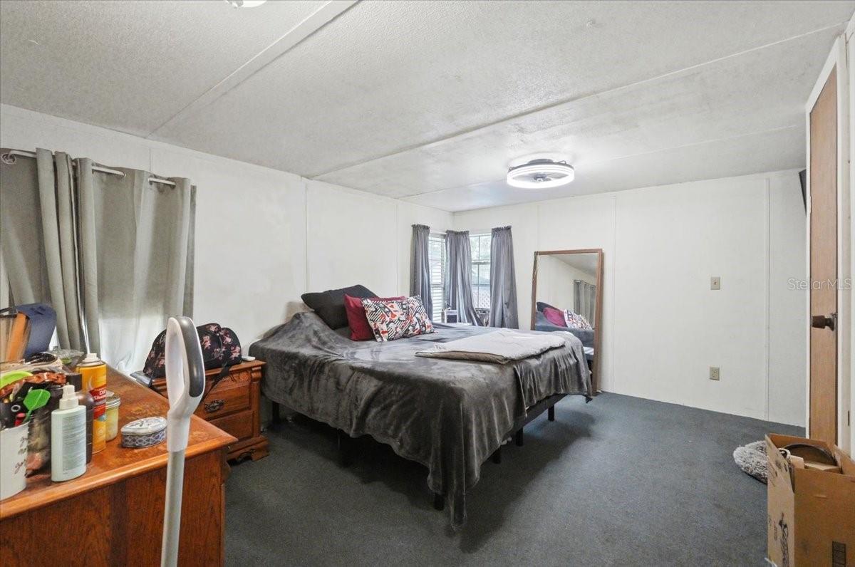 LAKE MARIANA ACRES - Residential