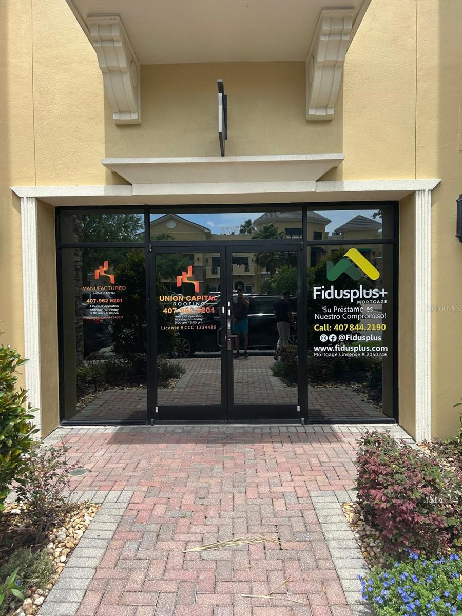 There is two offices available one smaller onefor $650 and larger one for $1,200