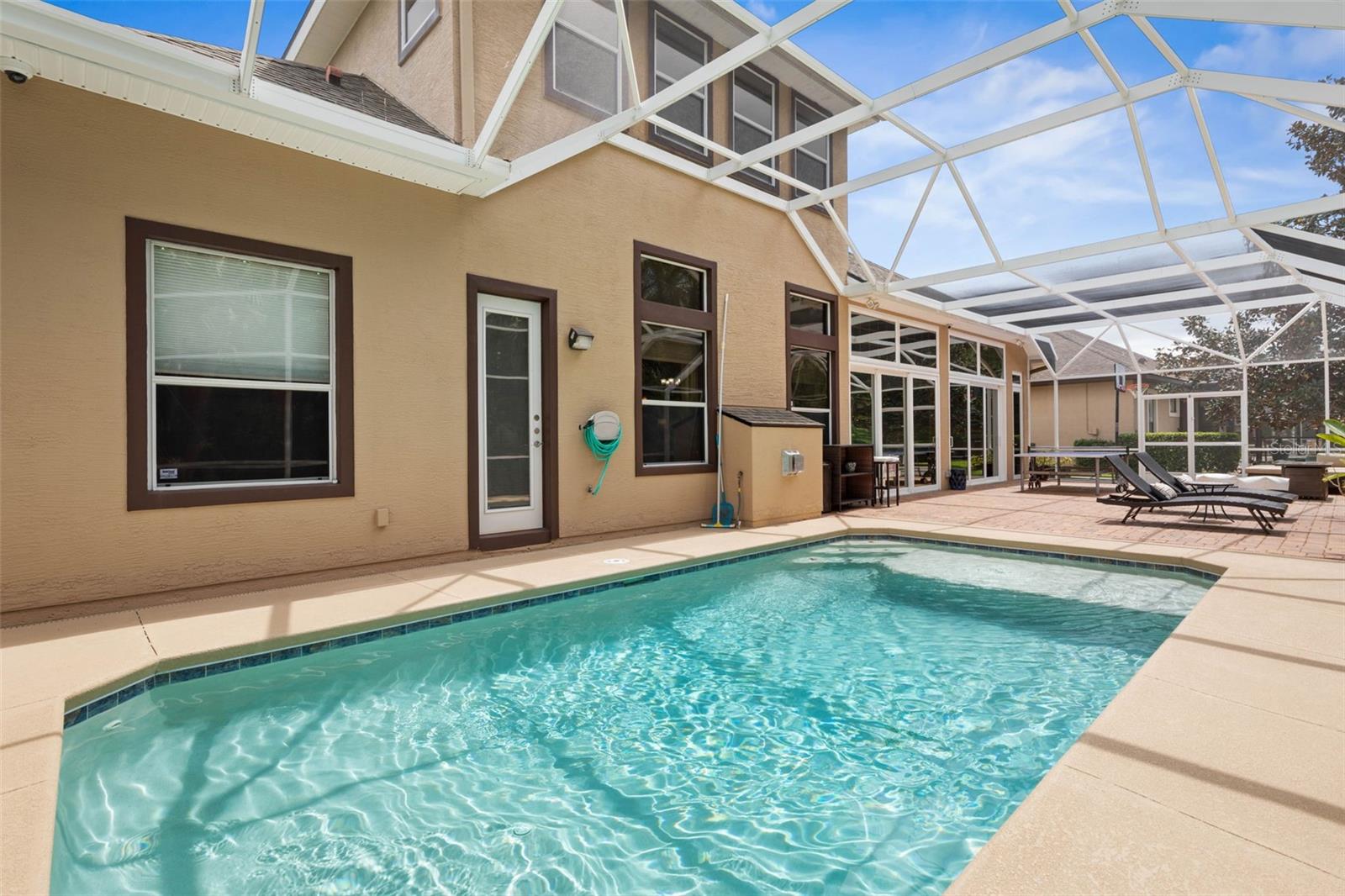 945 STONE LAKE DRIVE