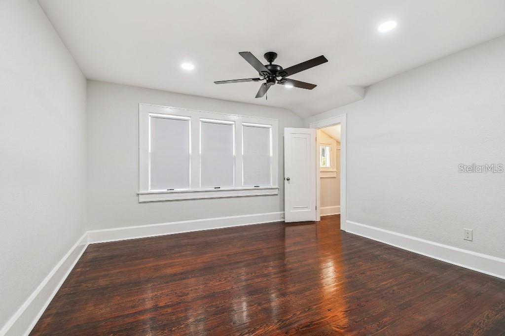 SNELL & HAMLETTS NORTH SHORE ADD - Residential Lease