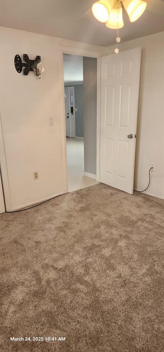 HOLIDAY GARDENS ESTATES - Residential Lease