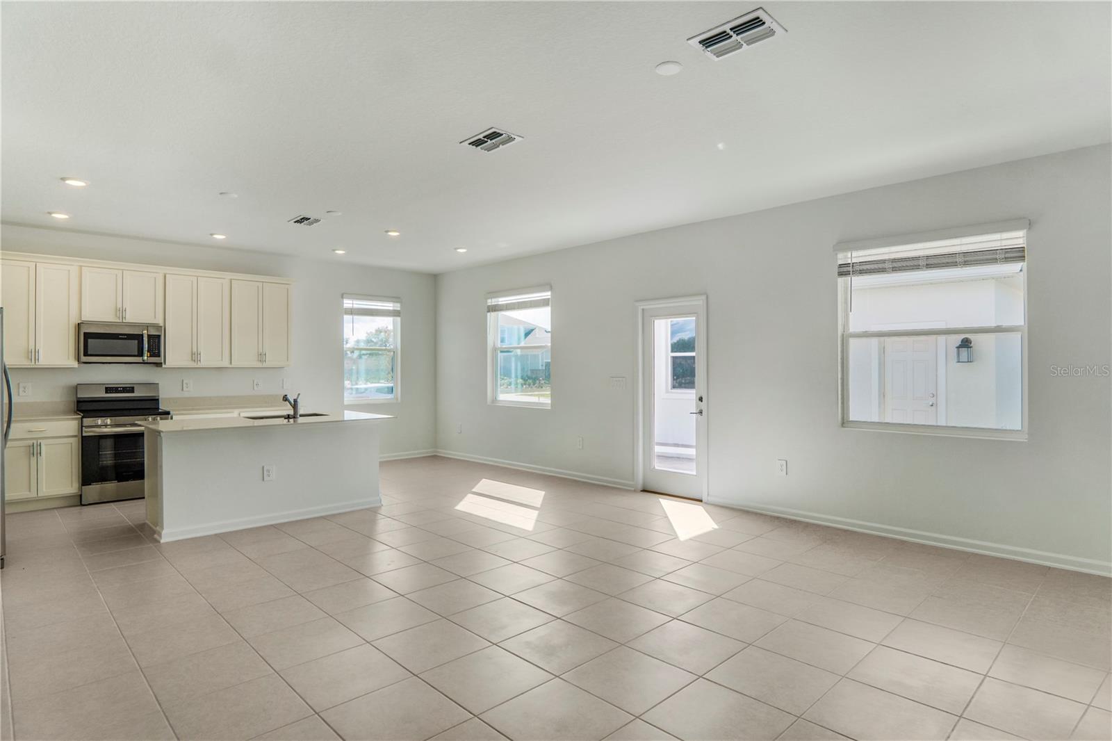 WELLNESS RIDGE - Residential Lease