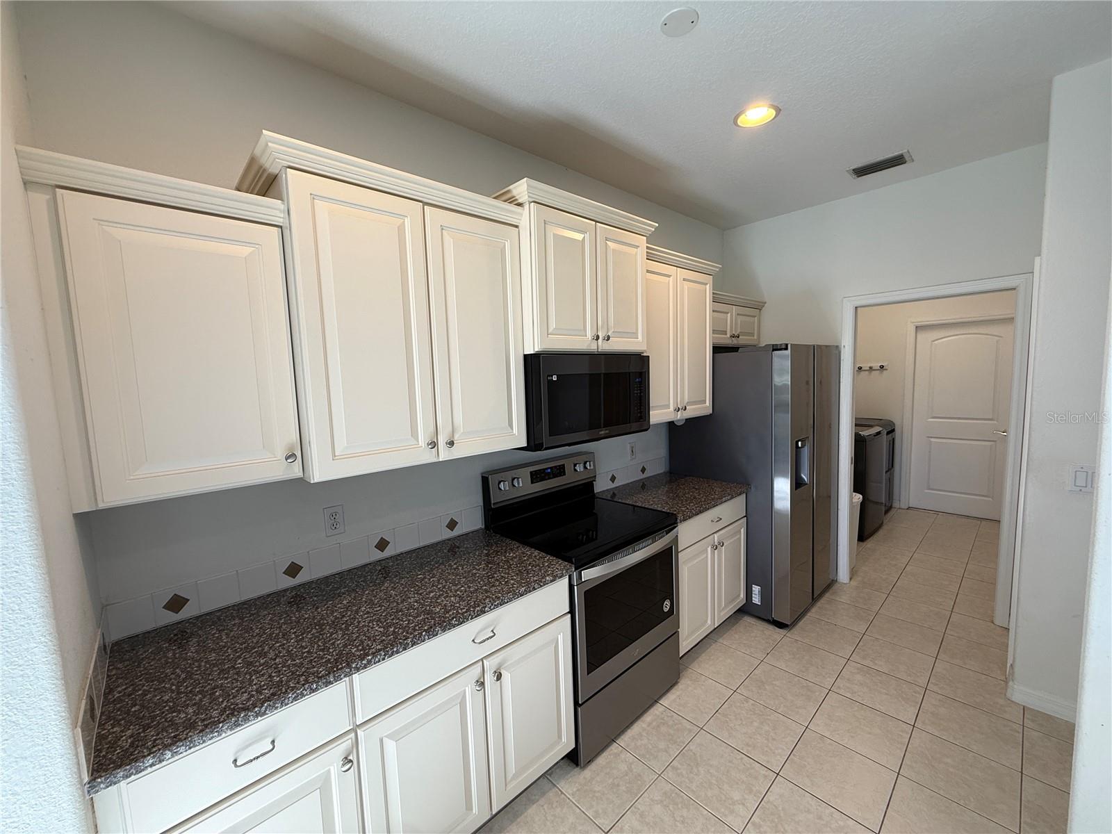 STONEYBROOK AT HERITAGE HARBOUR A-1 - Residential Lease