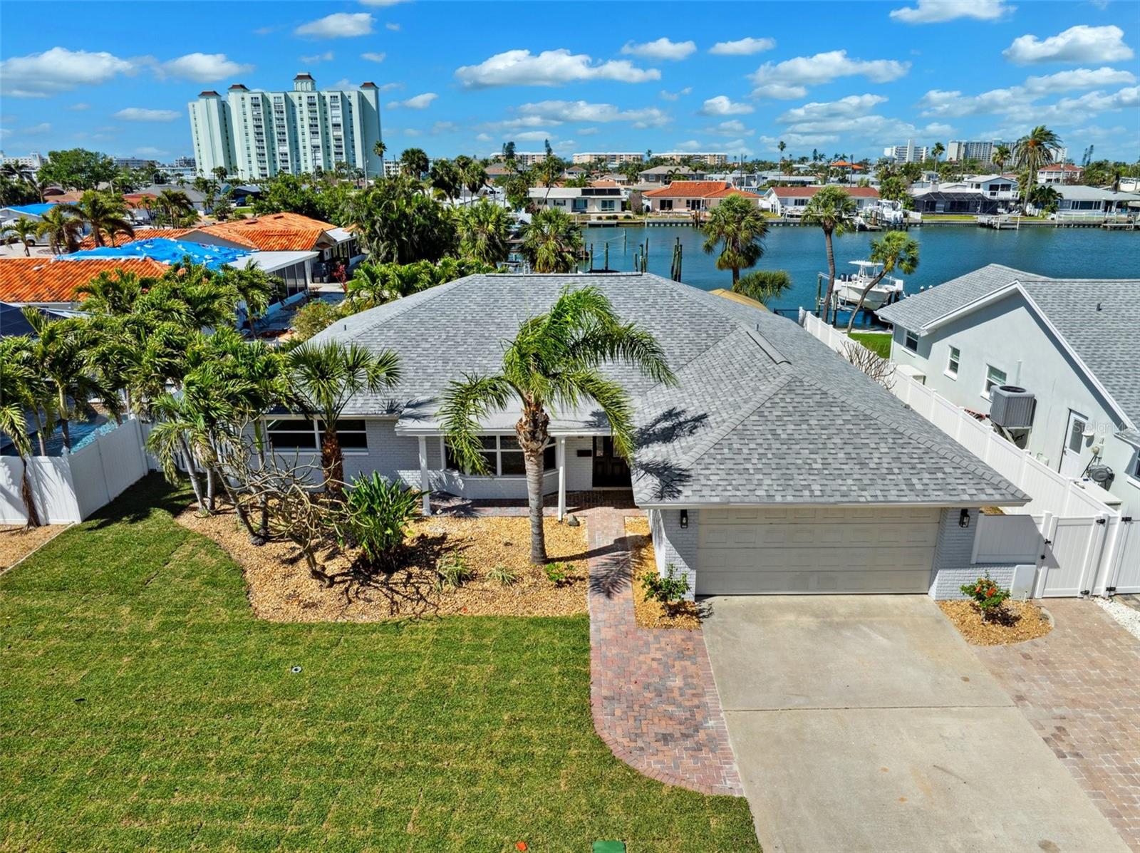 6410 3RD PALM POINT