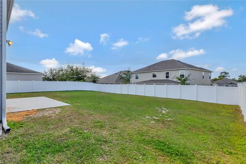 A home in FRUITLAND PARK