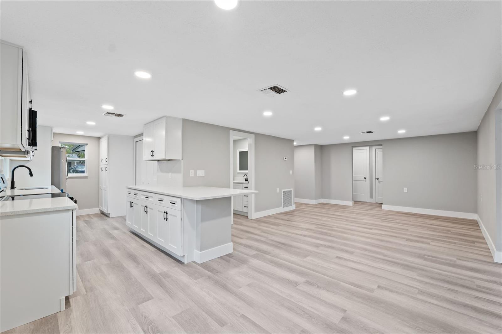 SEA PINES - Residential