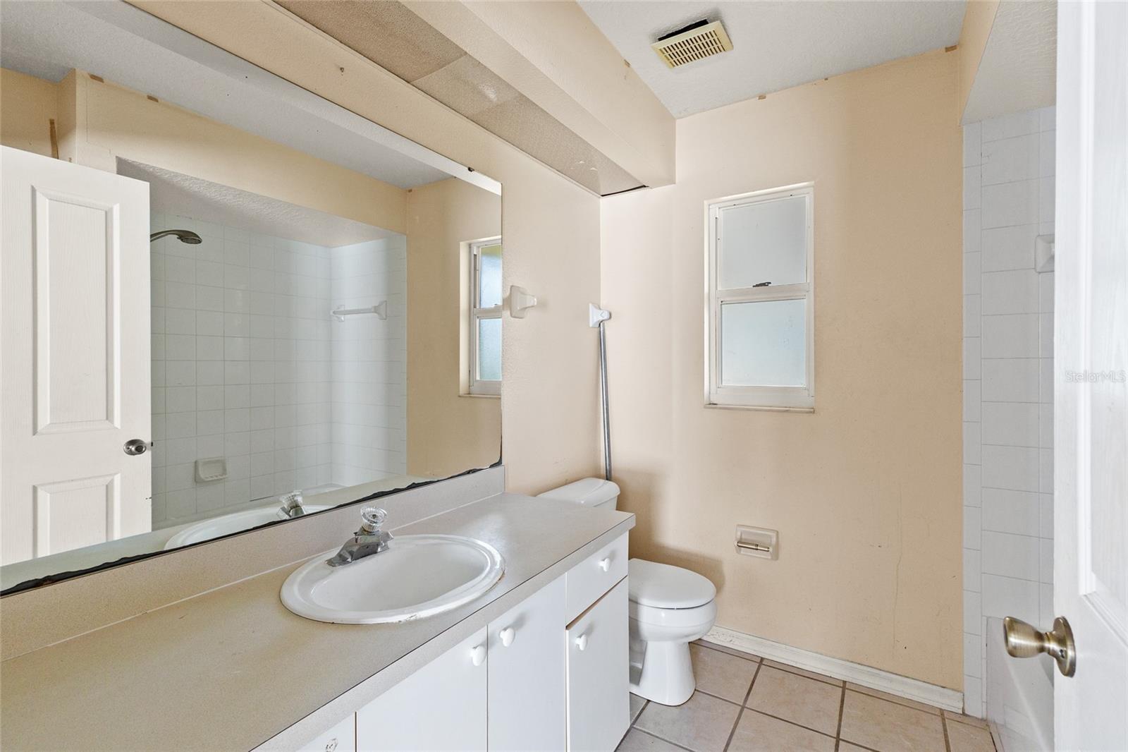 RIVERS EDGE - Residential