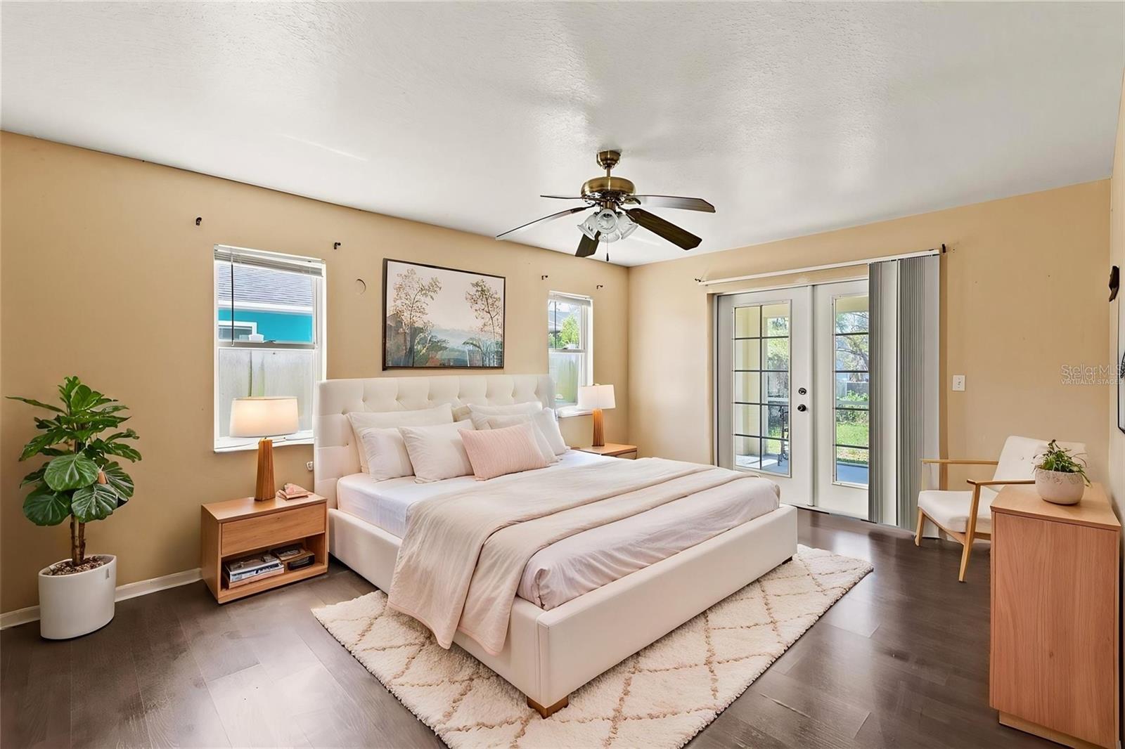 RIVERS EDGE - Residential