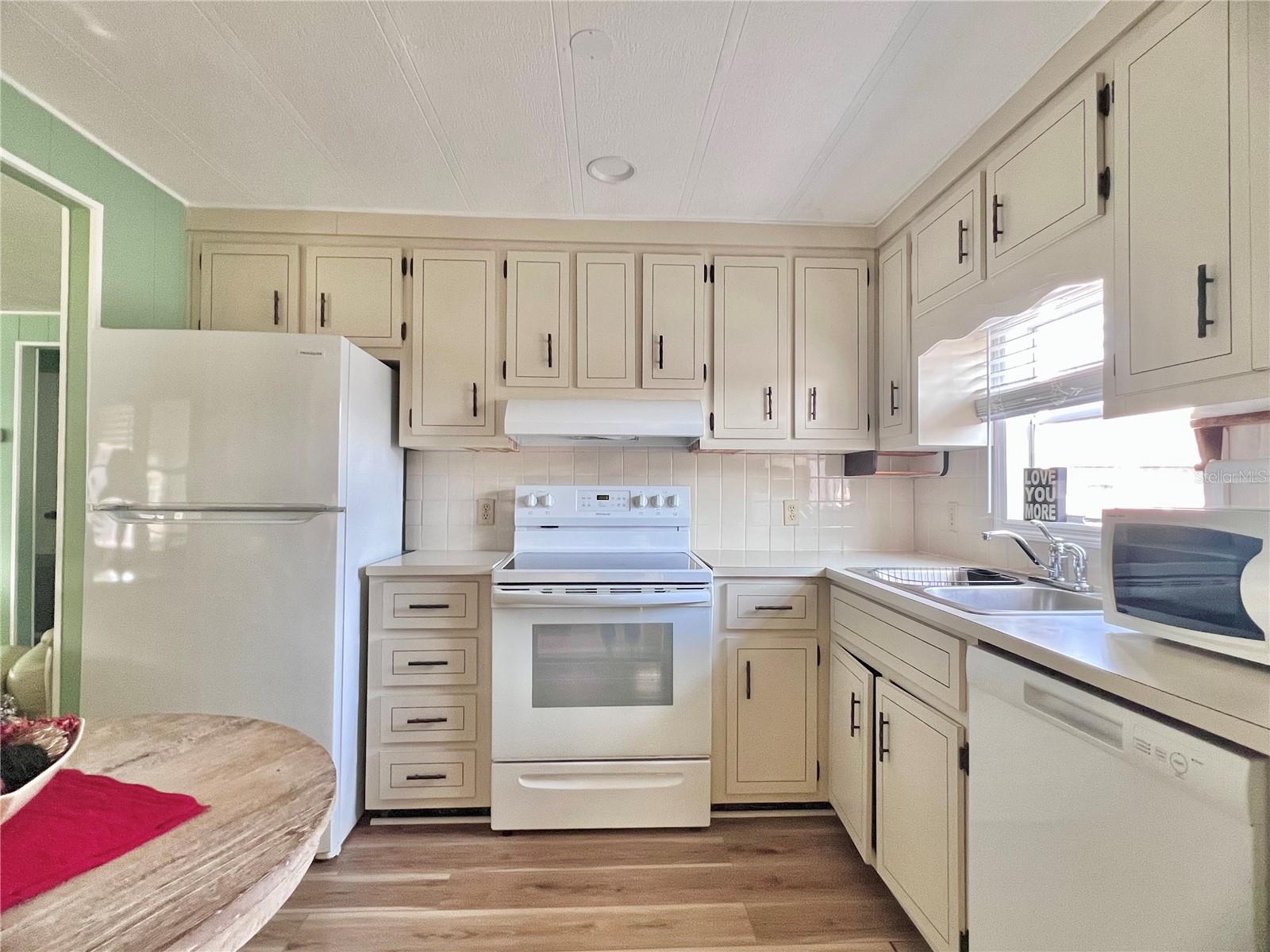 FAIRWAY VILLAGE MOBILE HOME PARK UNREC - Residential