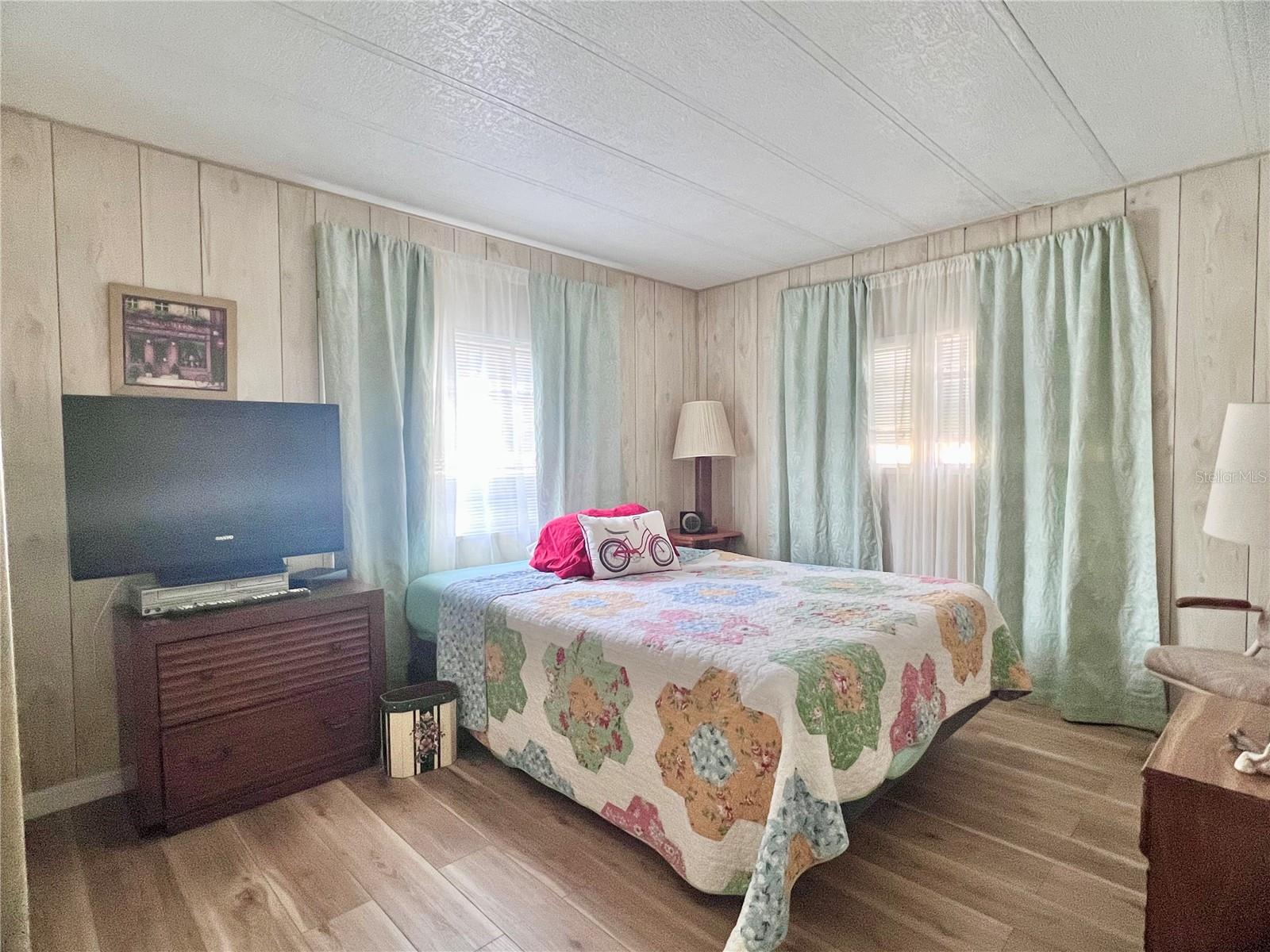 FAIRWAY VILLAGE MOBILE HOME PARK UNREC - Residential