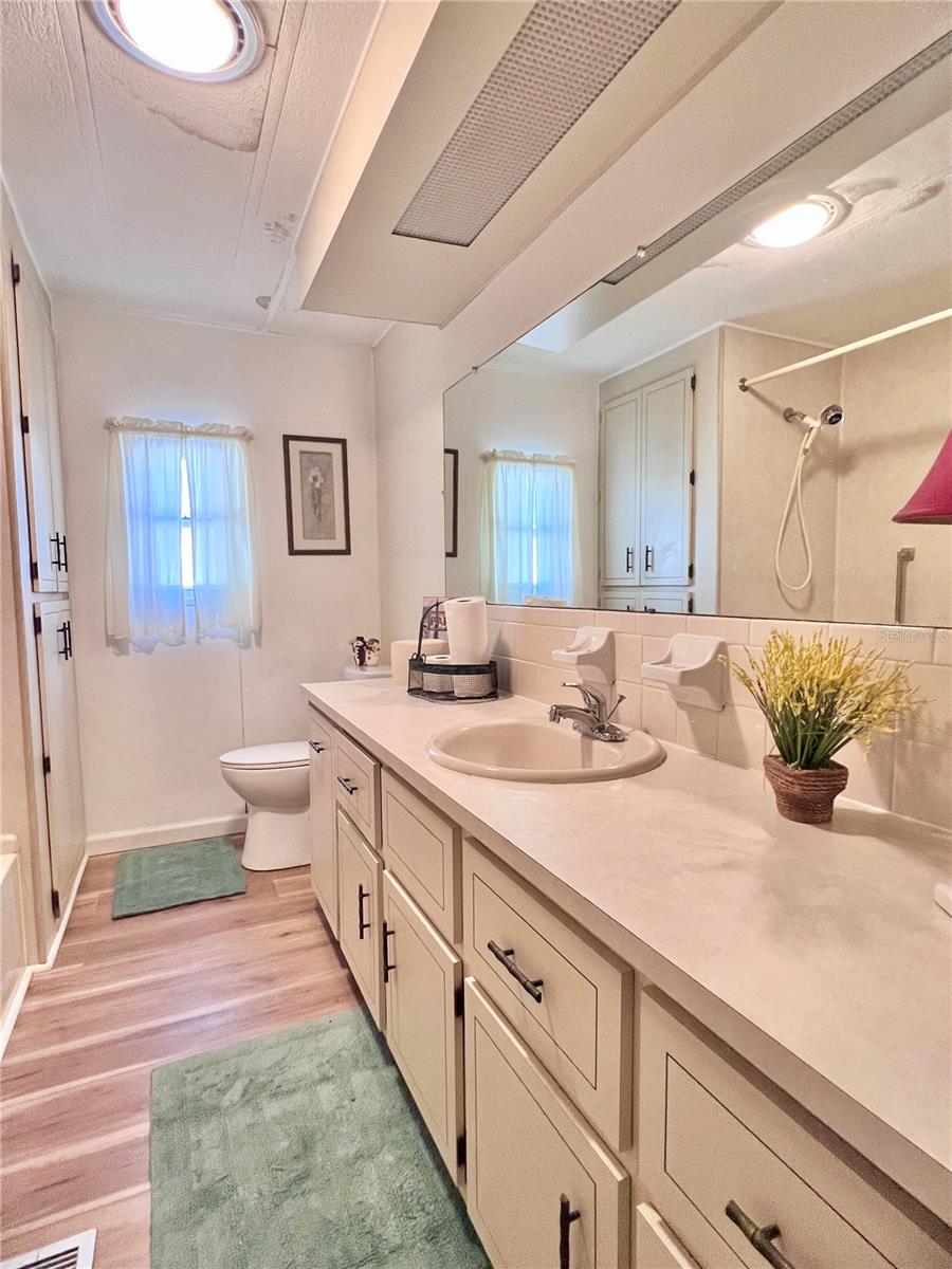 FAIRWAY VILLAGE MOBILE HOME PARK UNREC - Residential