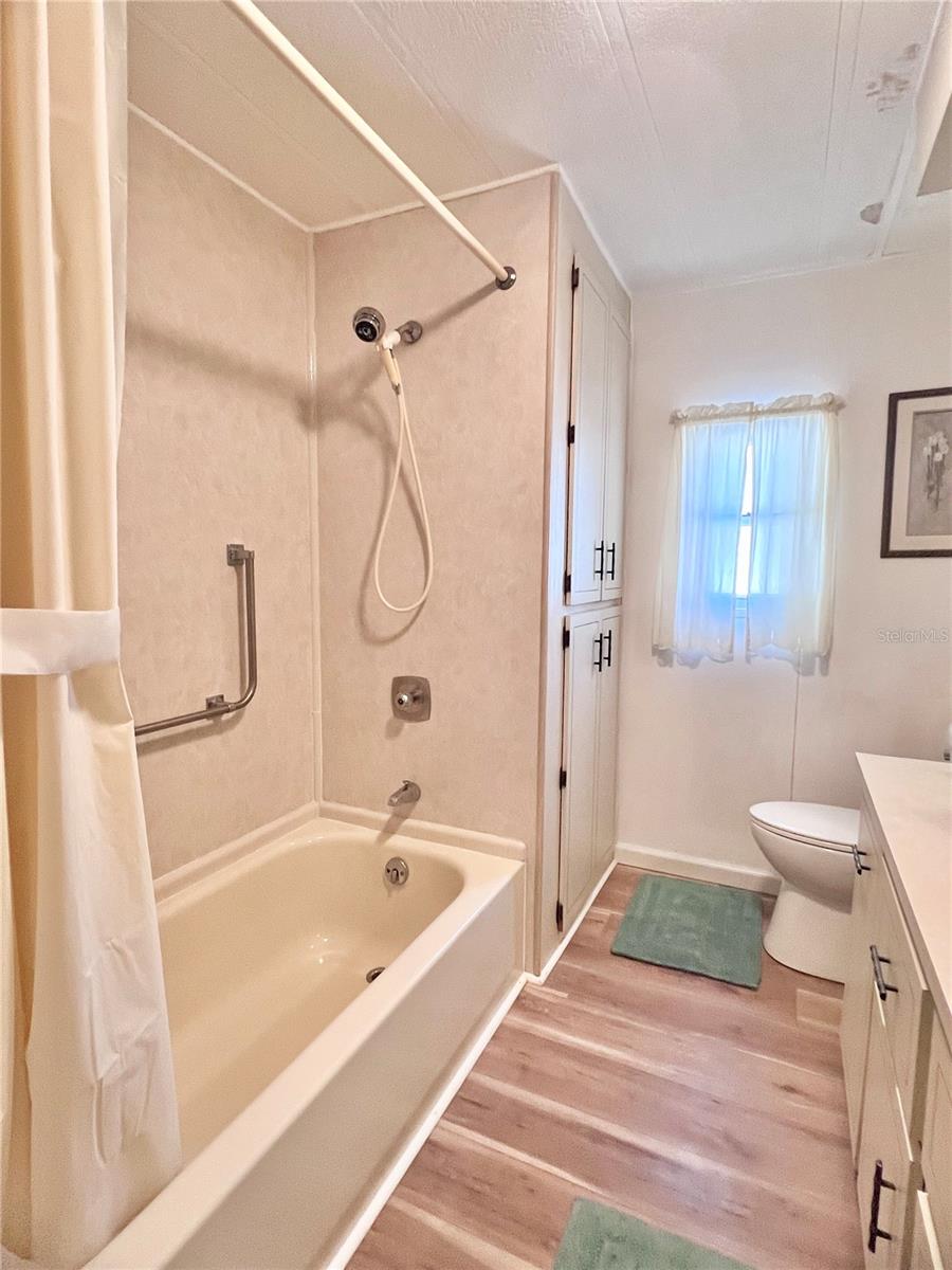 FAIRWAY VILLAGE MOBILE HOME PARK UNREC - Residential