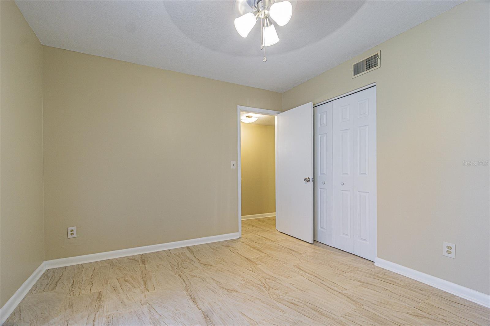 SHADOW LAKES CONDO - Residential