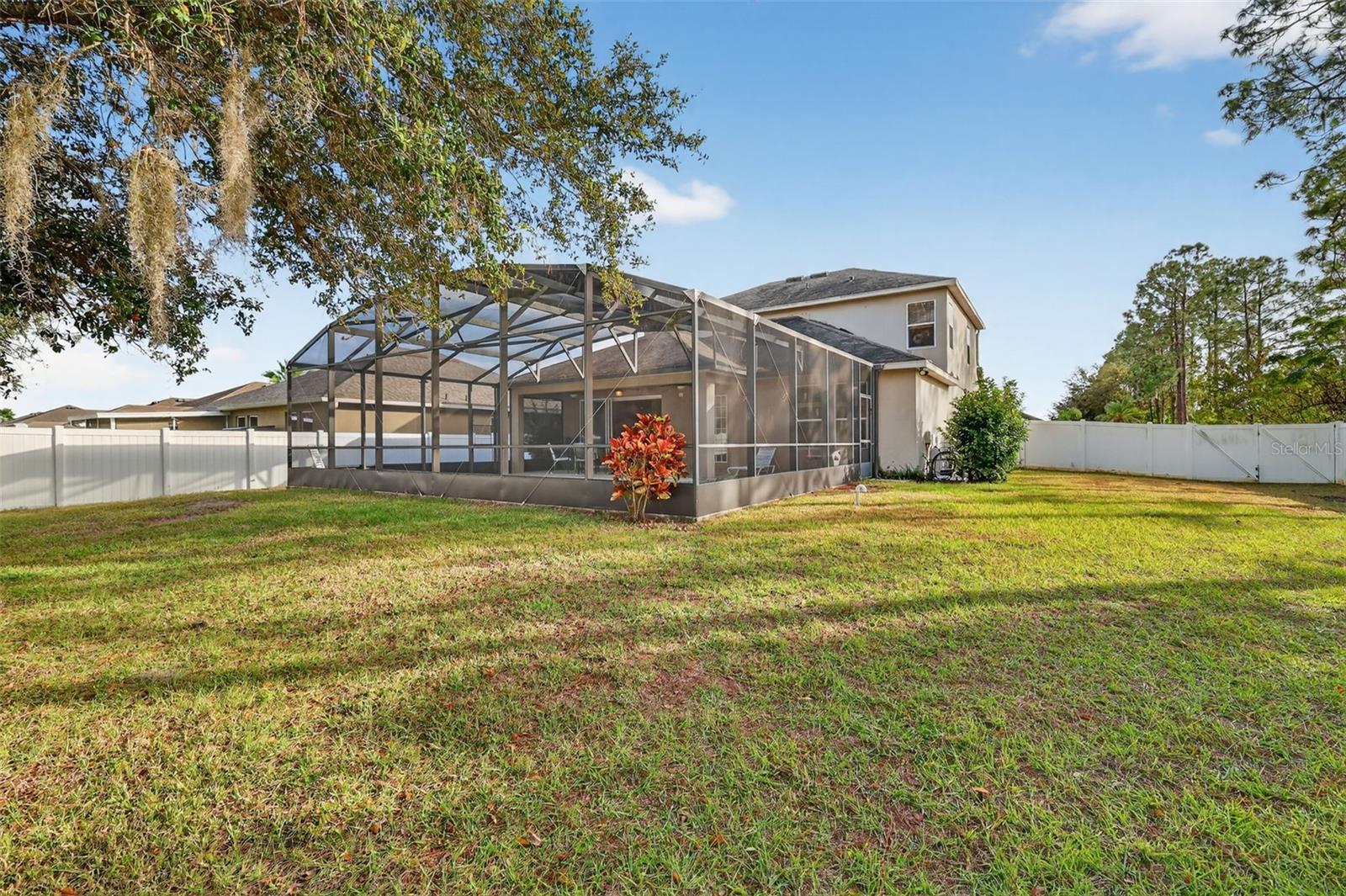 EUSTIS GRAND ISLAND RESERVE - Residential