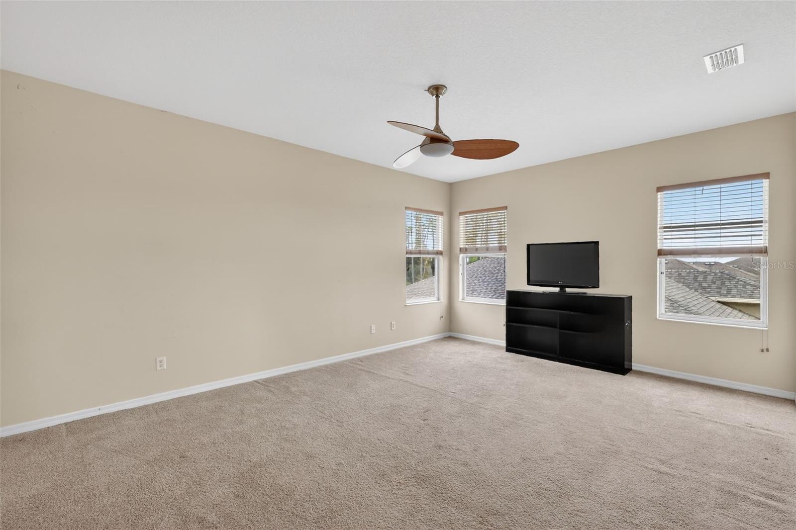 EUSTIS GRAND ISLAND RESERVE - Residential