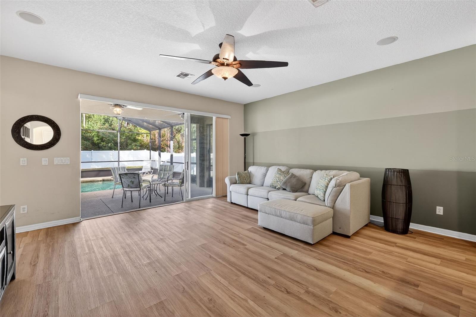 2598 PLUMADORE DRIVE