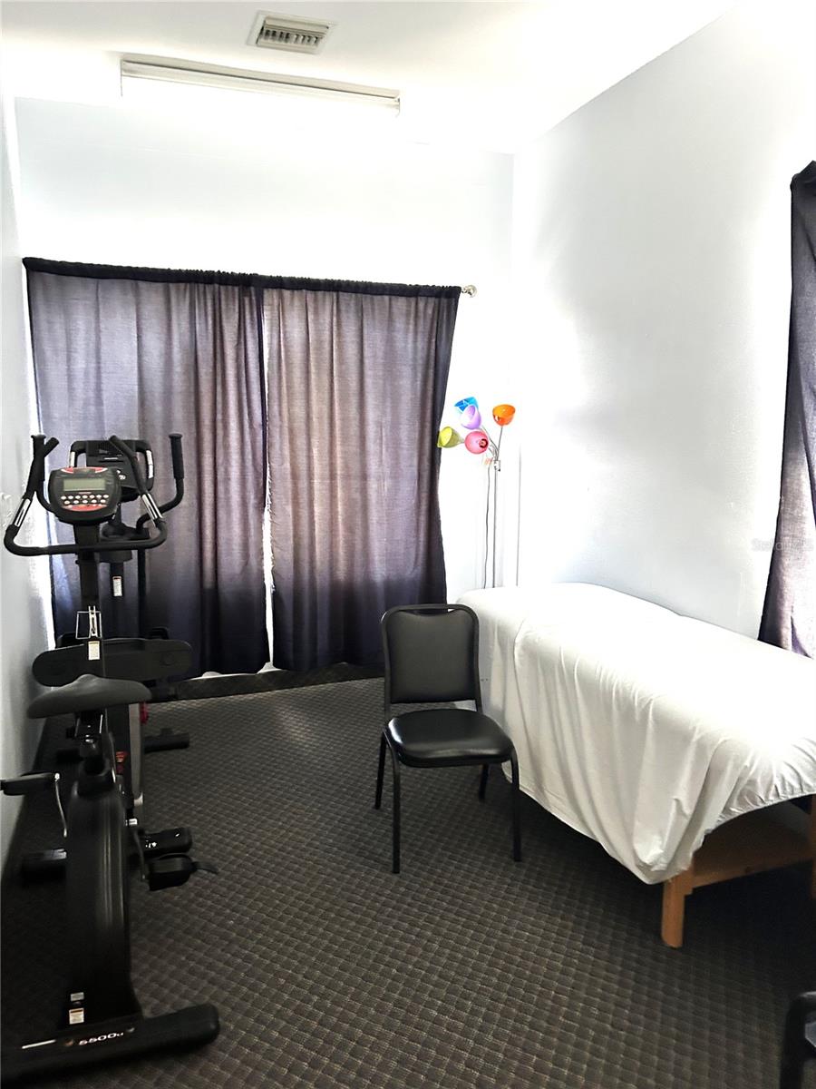 CENTRAL SQUARE OFFICE CONDO INC - Commercial Lease