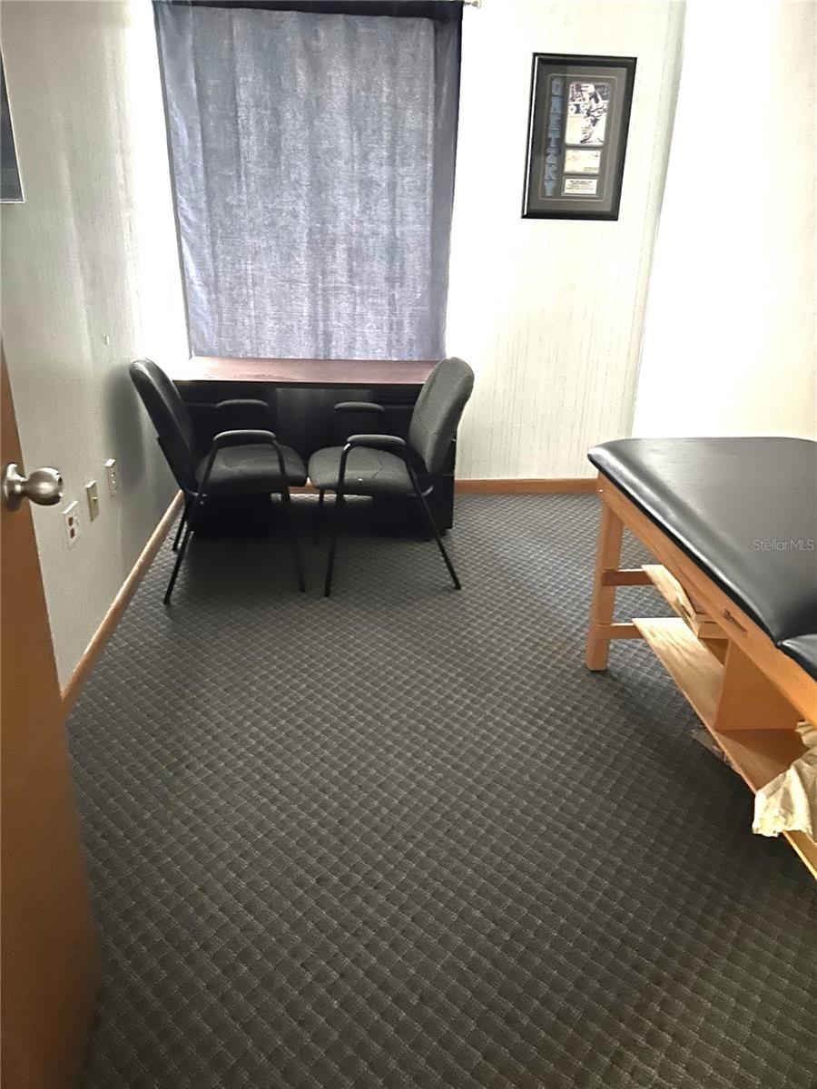 CENTRAL SQUARE OFFICE CONDO INC - Commercial Lease