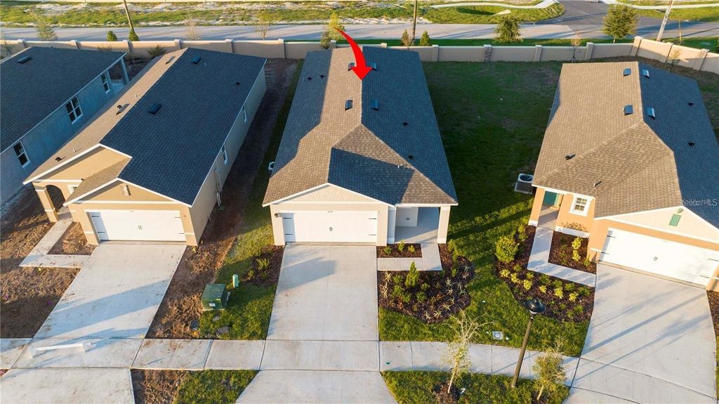 Photo of 1779 Post Oak Drive, Davenport, FL 33837 (MLS # S5153241)