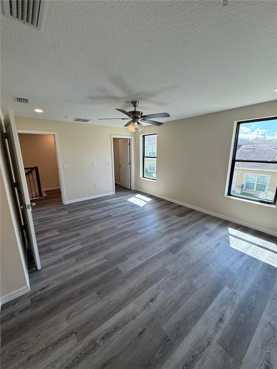 GARDENS/DIANA NORTH BLDG 3 - Residential