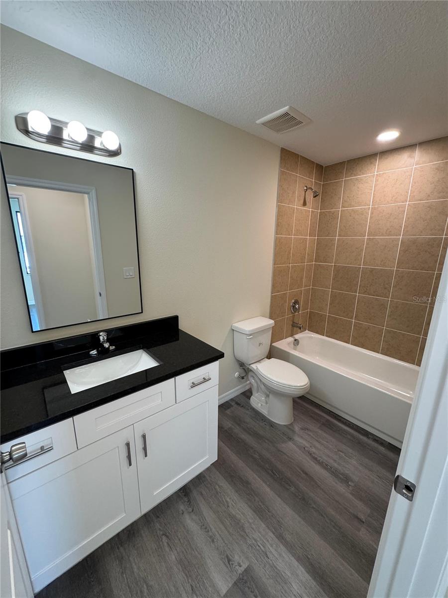 GARDENS/DIANA NORTH BLDG 3 - Residential