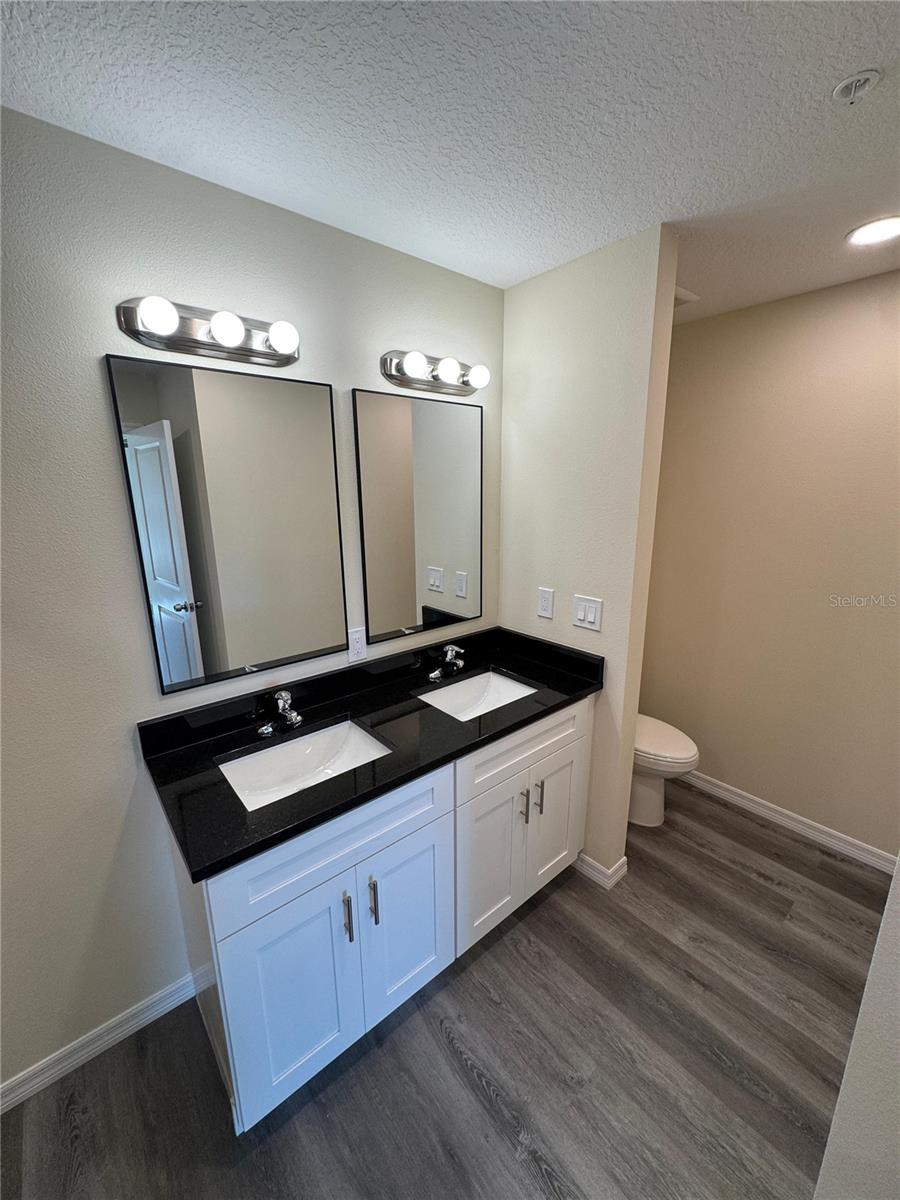 GARDENS/DIANA NORTH BLDG 3 - Residential
