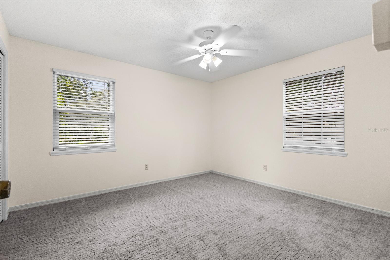 HONEYMOON RIDGE - Residential