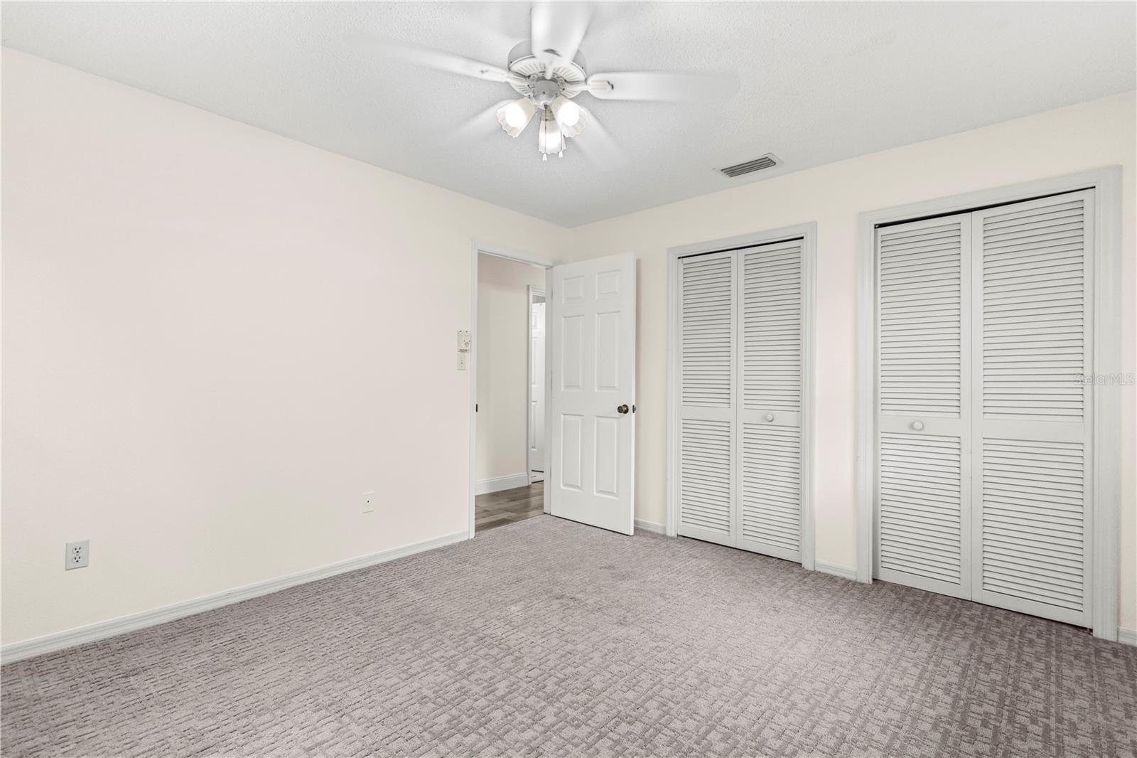 HONEYMOON RIDGE - Residential