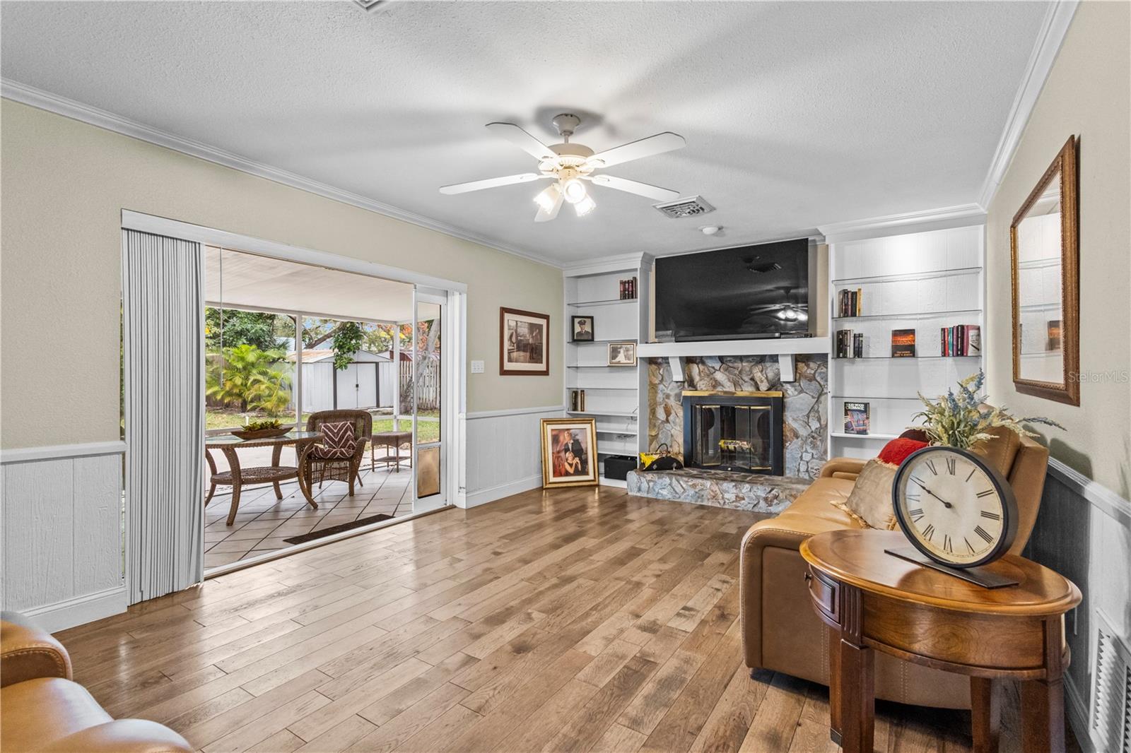 HONEYMOON RIDGE - Residential