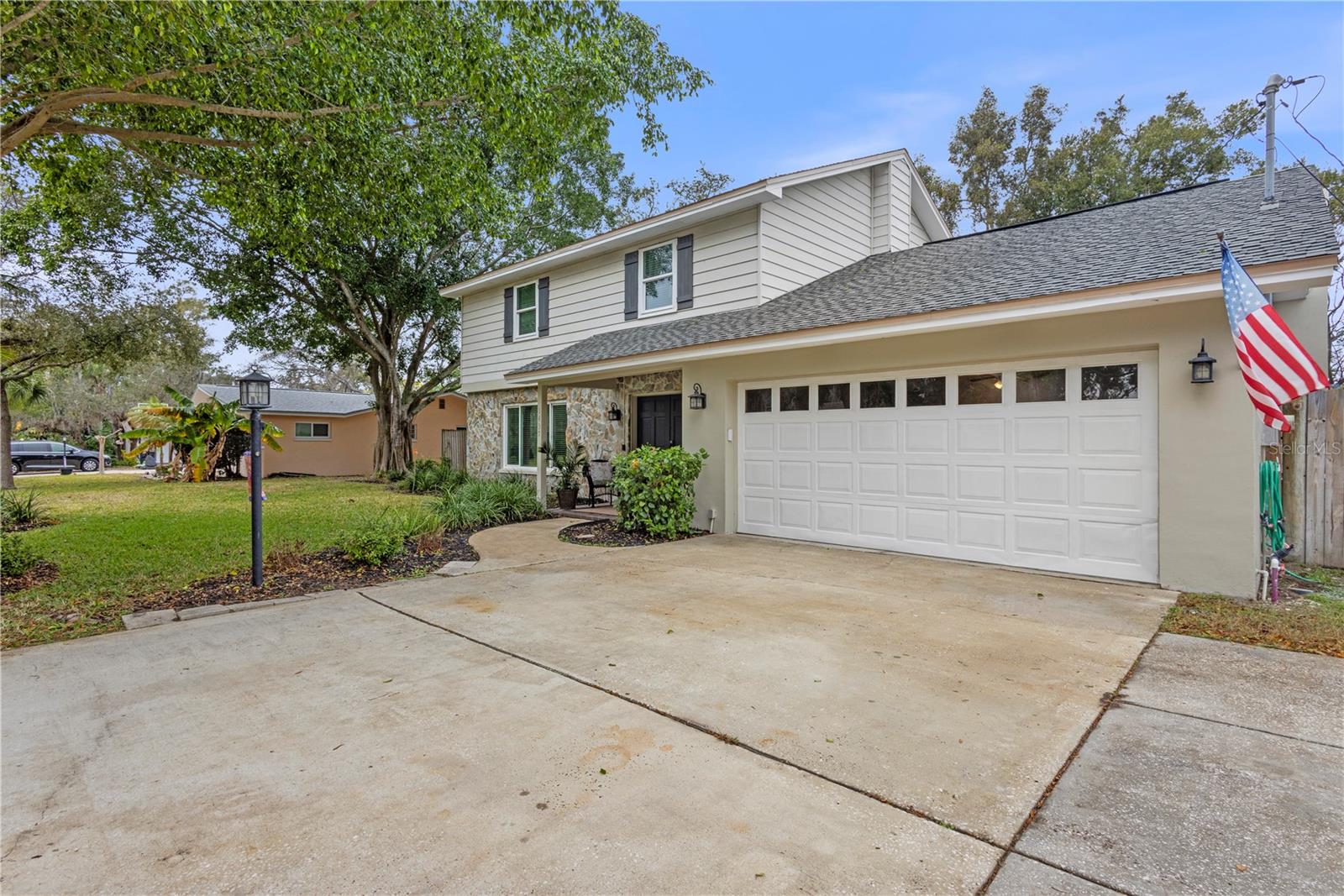 HONEYMOON RIDGE - Residential